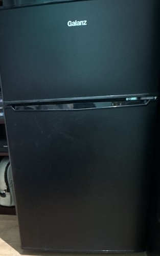 Galanz black compact fridge - galanz,